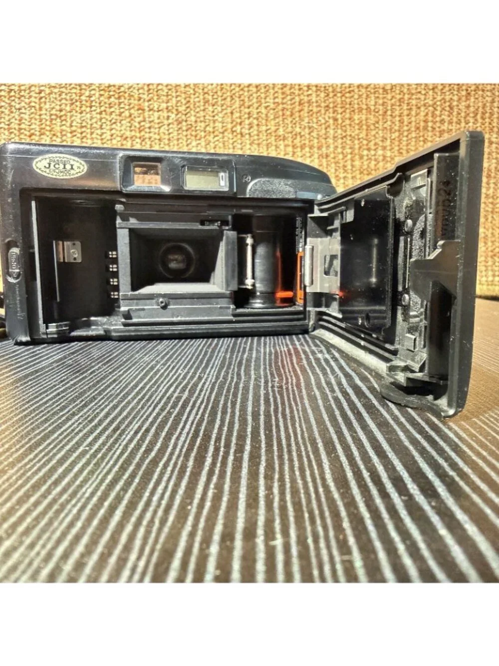 Canon Sure Shot Supreme 35mm Film Camera Untested